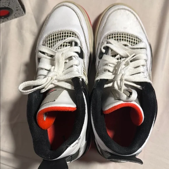 Nike Air Jordan 4 Retro White Black Red Sneakers - Picture 2 of 8
